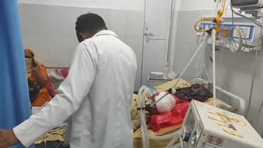 झालरापाटन: मोठपुर थाना क्षेत्र के गंवघाट मार्ग पर चलती बाइक से गिरकर एक महिला हुई गंभीर रूप से घायल, झालावाड़ अस्पताल में भर्ती