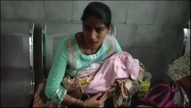 शिकोहाबाद: रेलवे स्टेशन शिकोहाबाद पर प्रयागराज से चंडीगढ़ कालका एक्सप्रेस ट्रेन से जा रही महिला की बेटी की बिगड़ी तबीयत, हुई मौत