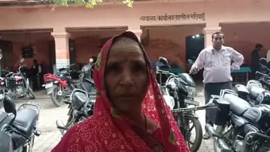 मड़ियाहू: जमालपुर निवासी महिला पहुंची मडियाहू कोतवाली, विपक्षी पर गाली-गलौज करने का लगाया आरोप