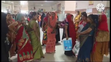 फिरोज़ाबाद: मेडिकल कॉलेज के शौ शैय्या अस्पताल में ध्वस्त व्यवस्थाएँ, अल्ट्रासाउंड न होने पर परेशान रहीं महिलाएं