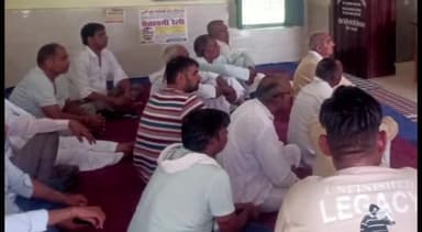 बौंद कलां: बौंदकला खण्ड शिक्षाअधिकारी कार्यालय में हेमसा द्वारा 26अक्टूबर को पंचकूला में होनेवाले आक्रोश प्रदर्शन कोलेकर की गई बैठक