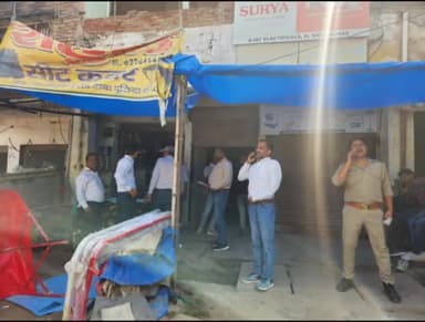 इटावा: सदर तहसील इलाके में उच्चाधिकारियों के निर्देशन पर बिजली विभाग ने अभियान चलाते हुए 22 लोगो पर की कार्यवाही,