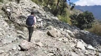 कर्णप्रयाग: चमोली जिले में शनिवार को अभी भी पांच ग्रामीण लिंक मार्ग बंद पड़े है,