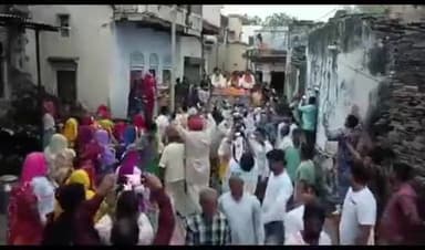 बहरोड़: महाराज वास पहुंचने पर विधायक बलजीत यादव का कार्यकर्ताओं ने किया स्वागत, विधायक ने विकास कार्यों का किया उद्घाटन