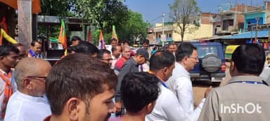 मड़िहान: उत्तर प्रदेश सरकार के पीडब्ल्यूडी मंत्री जतिन प्रसाद का बीजेपी व अपना दल के कार्यकर्ताओं ने राजगढ़ में किया स्वागत