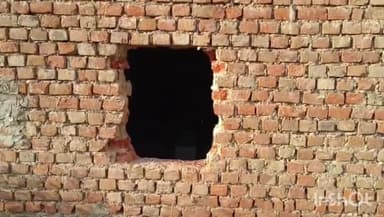 धौलपुर: सरानी खेड़ा गांव में दीवार में सेंद लगाकर सुनार की दुकान से तिजोरी पर तिजोरी में रखा 2 लख रुपए का सामान