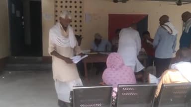 शिवसागर: थाना परिसर शिवसागर में आज भूमि संबंधित मामलों के निष्पादन हेतु लगाया गया जनता दरबार, नहीं हुआ एक भी मामले का निष्पादन