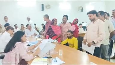 रायबरेली: सदर तहसील सहित जिले की सभी 5 तहसीलों में डीएम व एसडीएम की अध्यक्षता में संपूर्ण समाधान दिवस का किया गया आयोजन