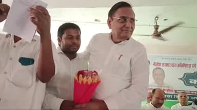 हिलसा: शहर के रामबाबू स्कूल में जदयू द्वारा कर्पूरी चर्चा में मंत्री व विधायक हुए शामिल