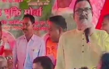 निरसा/चिरकुंडा: बारबेंदिया पुल की स्वीकृति मिलने की खुशी में झारखंड मुक्ति मोर्चा ने पुल के समीप अभिनंदन समारोह का किया आयोजन