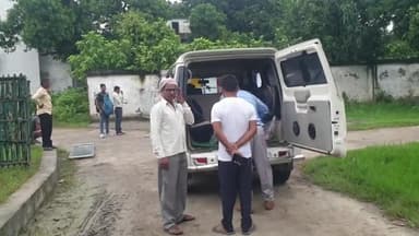 खगड़िया: N H 107  जीरोमाइल चौक पर ट्रक ने मां बेटे को रौंदा, बालक की मौत, माँ गंभीर रूप से जख्मी