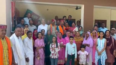 ज्वालामुखी: भाजपा मंडल ज्वालामुखी द्वारा देहरिया में बैठक का किया गया आयोजन, विभिन्न मुद्दों पर हुई चर्चा