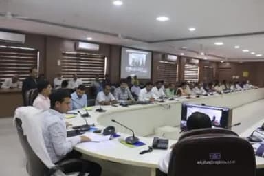 होशंगाबाद नगर: जिला कलेक्टट कार्यालय में आदर्श आचार संहिता का अक्षरश पालन किया जाए जिला निर्वाचन अधिकारी नीरज कुमार सिंह ने दिए आदेश