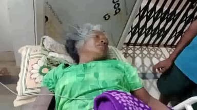 गुमला: करम डीपा में दो भाइयों के बीच लड़ाई देखने गए एक युवक उसकी मां पर किया जानलेवा हमला, मां को किया गया रिम्स रेफर