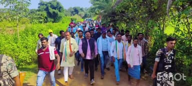 फरसगांव: बंजोड़ा में विधायक संत नेताम ने कुम्हार समाज के सामुदायिक भवन का किया भूमिपूजन