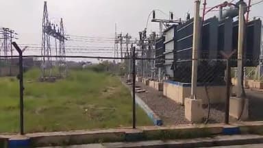 दरभंगा: शहर के एक दर्जन मोहल्ले में 3 घंटे बिजली आपूर्ति रही बाधित, लालबाग फीडर में की गई पौधों की छंटनी एवं तार की मरम्मत