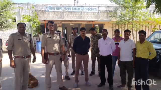 बैराड़: बैराड़ नगर में आदर्श आचार संहिता को लेकर नगर में प्रशासन द्वारा हटाए जा रहे बैनर पोस्टर
#vidhansabhaelection2023