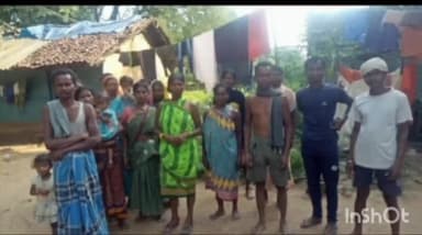 तोकापाल: उलनार के 70 मनरेगा मजदूरों को 8 माह बाद भी नहीं हुआ भुगतान, जनपद कार्यालय पर शिकायत करने पहुंचे पीड़ित मजदूर