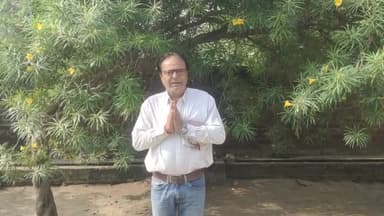 कल लखनऊ पहुंचिए आप लोग किसान भाइयों क्योंकि कल आप ही लोग के काम के लिए हमारे अध्यक्ष जी लखनऊ पहुंच रहे हैं पैदल चलते हुए फिरोजाबाद से