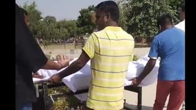 बीकानेर: शीतला गेट क्षेत्र में जर्जर दीवार के नीचे दबने से हुई बुजर्ग की हुई मौत शव को रखवाया मोर्चरी में