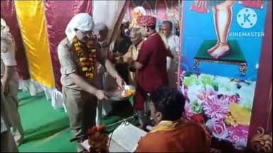 महरौनी: कस्बे के रामलीला मैदान में सती मोह पाठ का कलाकारों के द्वारा किया गया मंचन, एसडीएम सहित पदाधिकारियों ने किया उद्घाटन