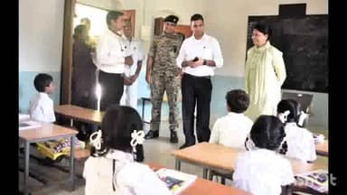 डौण्डी: कलेक्टर व एसपी ने निरीक्षण के दौरान कार्य पर लापरवाही बरतने पर ग्राम आमाबाहरा स्कूल का सहायक शिक्षक को किया निलंबित