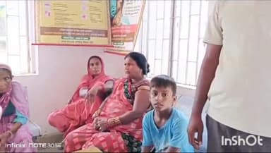 बिक्रमगंज: प्रखंड क्षेत्र के महादलित टोला महाराजगंज और प्राथमिक स्वास्थ्य केंद्र बिक्रमगंज में किया गया स्वास्थ्य शिविर का आयोजन