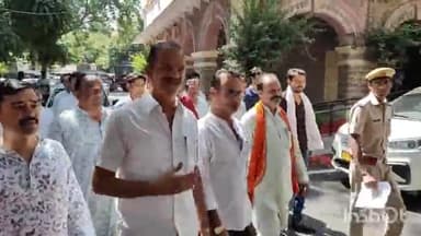 लाडपुरा: राजस्थान में विधानसभा चुनाव की तिथि बदलने की मांग को लेकर केटर्स एसोसिएशन ने कलेक्ट्रेट पर किया प्रदर्शन दिया ज्ञापन