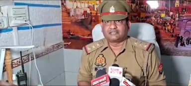 सिगरा थाना में रोडवेज एवं नगर निगम चौकी इंचार्ज के ट्रांसफर पर विदाई समारोह का हुआ आयोजन