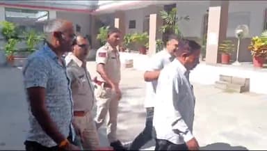 बड़गांव: हिरणमगरी पुलिस ने थाना क्षेत्र से 11 वर्ष से फरार चल रहे स्थाई वारंटी को किया गिरफ्तारज़ जिला कोर्ट में होगी पेशी