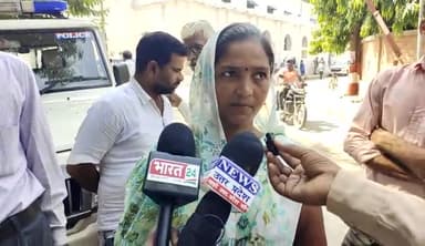 सुल्तानपुर: नवीन बाध मंडी के संचालन एवं अवैध कब्जे से मुक्त कराने को लेकर बाध मूंज कुटीर क्राफ़्ट कमेटी ने CRO से की मुलाकात