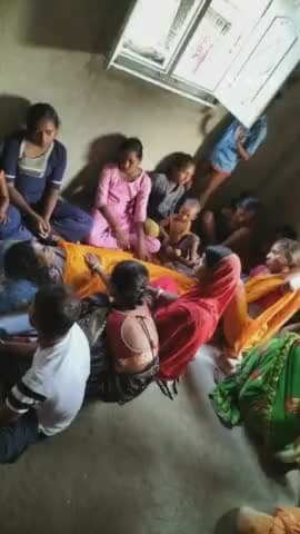 मनसाही:- बिजली के करंट लगने से महिला की मौत।