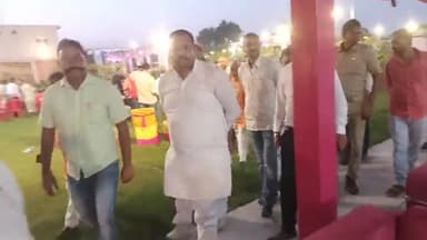 देेेवरिया: देवरिया पहुंचे सिवान के पूर्व एमएलसी टुन्ना जी पांडेय दुबे परिवार की तेरहवीं में हुए सम्मिलित