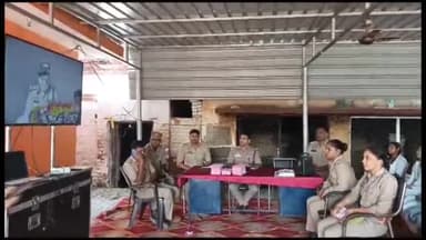 मंझनपुर: सैनी थाने में मिशन शक्ति सीजन 4 के उद्घाटन का चला लाइव प्रसारण, CO सिराथू अवधेश विश्वकर्मा रहे मौजूद