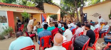 देेेवरिया: थाना समाधान दिवस पर बरियारपुर थाने पर पहुंचे डीएसपी ,सुनी फरियादियों की फरियाद , तीन मामलों का हुआ त्वरित निस्तारण