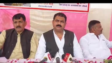 मंझनपुर: बरेली के विधायक अताउर्र रहमान ने सपा कार्यालय मंझनपुर में की समीक्षा बैठक, कहा- भाजपा के लोग फैला रहे नफरत की राजनीति