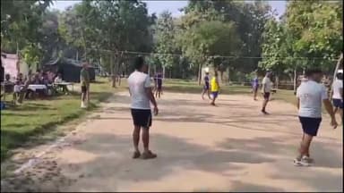 जमुनहा: APF नेपाल और सशस्त्र सीमा बल के बीच बालीबाल मैत्री खेल प्रतियोगिता का किया गया आयोजन