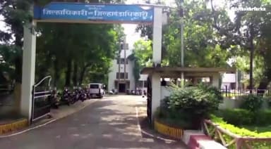 चामोर्शी: लक्ष्मणपूर परिसरातील सोयाबीन पिकाचे नुकसान झालेल्या शेतकऱ्यांना आर्थिक मदत करा,नुकसानग्रस्त शेतकऱ्यांची निवेदनातून मागणी