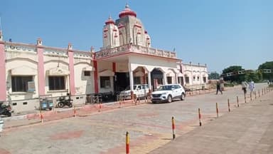 khajuraho Railway Station 🚉🚉
#khajurahorailwaystation ⛽☺️⛽
#rohit_mehra #jmdrohitmehra05 #video