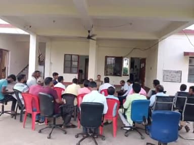 सिंगरौली: नवरात्रि व दशहरा त्यौहार को लेकर सासन चौकी में शांति समिति की बैठक हुई आयोजित