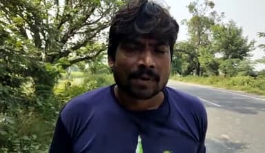 बलरामपुर: कोटेदार की मनमानी से परेशान पीड़ित युवक ने डीएम से लगाई गुहार कार्यवाही का किया मांग।