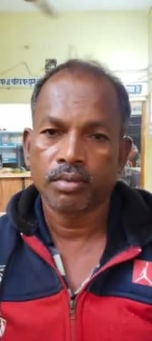 कांकेर: व्यासकोंगेरा मोड़ के पास बिजली लाइट के नीचे ताश खेलते जुआरियों क़ो पुलिस पकड़ा