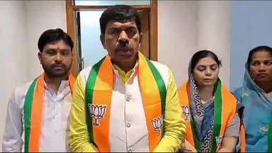 हुज़ूर: विधायक प्रदीप जायसवाल को शिवराज सिंह चौहान व बीडी शर्मा ने भोपाल में दिलाई भाजपा की सदस्यता