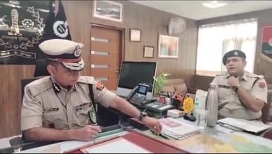 अलवर: IG उमेश चंद दत्ता आए अलवर, कहा बिना भय के चुनाव होगा अपराधी, मादक पदार्थ व हथियारों की धर पकड़ में लाएंगे पैनापन