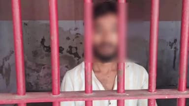 गोरखपुर: लूट का अपराध कारित करने के आरोपित एक अभियुक्त को कोतवाली पुलिस ने दुर्गाबाड़ी से किया गिरफ्तार