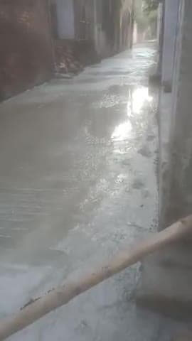 अहियापुर शकुंतला हॉल के पीछे सड़क ढलाई की  सच्चाई सांसद निधि से फण्ड का दुरुपयोग 
#bihar #muzaffarpurdm