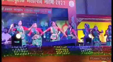 महिषी: महिषी में उग्रतारा महोत्सव के दूसरे दिन सांस्कृतिक कार्यक्रम आयोजित, नामचीन कलाकारों की हुई प्रस्तुति