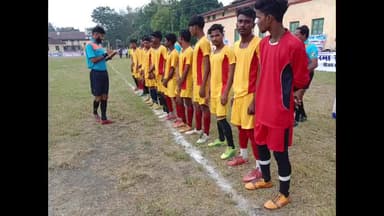 पूर्णिया पूर्व: पनोरमा स्पोर्ट्स सीजन 6 प्रतियोगिता एकलव्य सेंटर खेल मैदान में फुटबॉल अंडर 16 बालक वर्ग व ओपन टू ऑल प्रतियोगिता का आयोजन