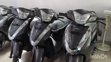 आरा: आरा के चंदवा सूर्य मंदिर के निकट प्रियदर्शी एम्पीयर इलेक्ट्रिक स्कूटर शोरूम में ₹5000 का कैशबैक व 5 साल की फुल गारंटी