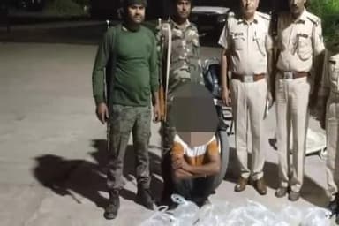 मेसकौर: मेसकौर पुलिस ने गुप्त सूचना के आधार पर छापेमारी कर 160 लीटर देसी शराब और एक बाइक के साथ एक व्यक्ति को किया गिरफ्तार